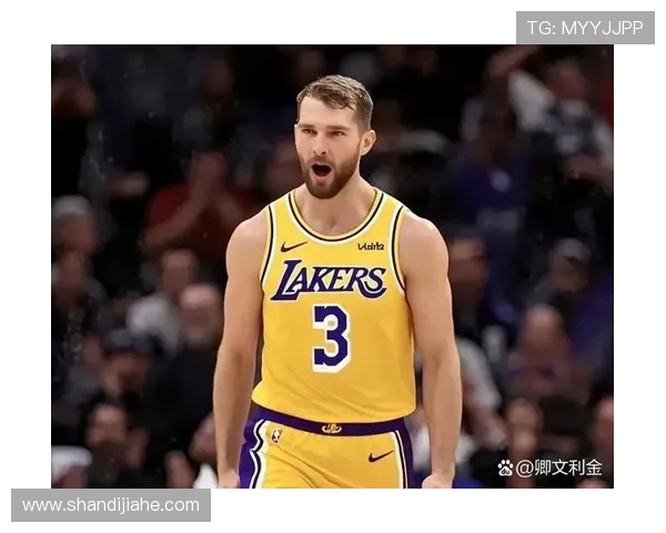 [NBA]萨博尼斯推进反击 拉文快下打成2+1.